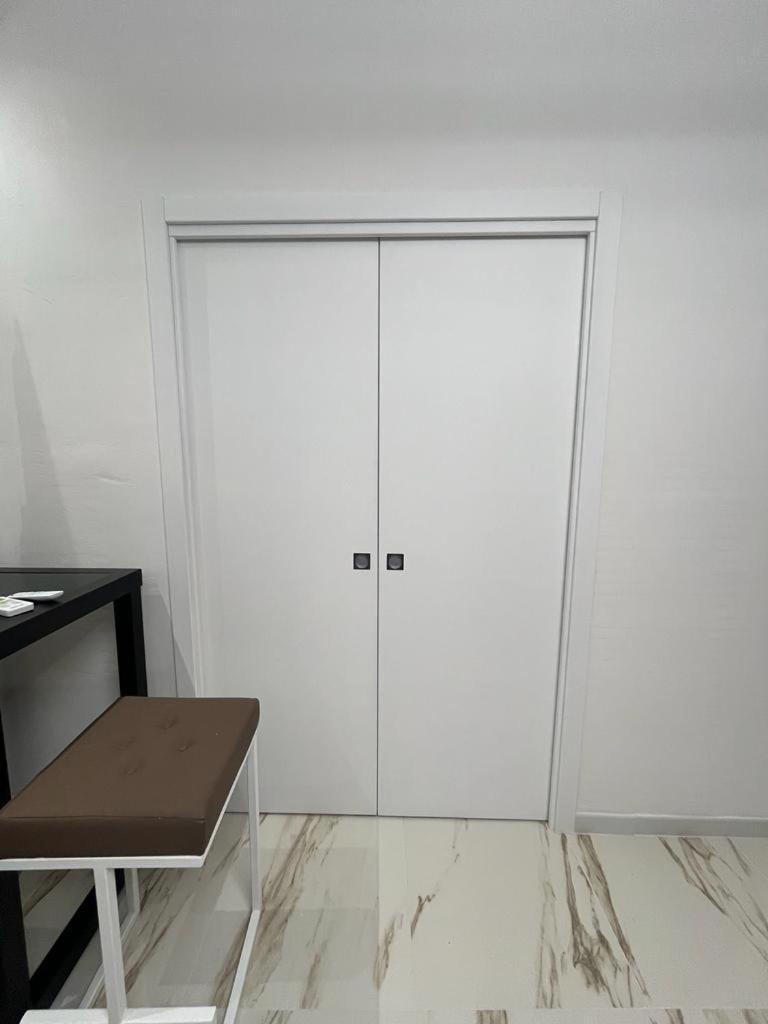 Mada'S Apartment Deluxe 바리 외부 사진